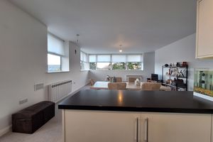 Living Space - click for photo gallery